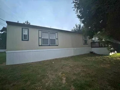 2016 Solitaire Single Wide Mobile Home - 2 Bedrooms, 2 Bathrooms, 16x70 ft | Modern Living with Central Heating & AC